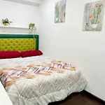 Nuevo 8 Minutos Ayuntamiento, 10 Catedral, Wifi